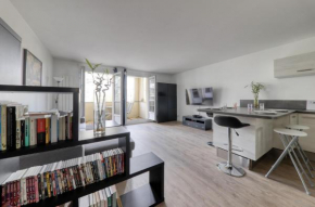 123home - Serris Extra center